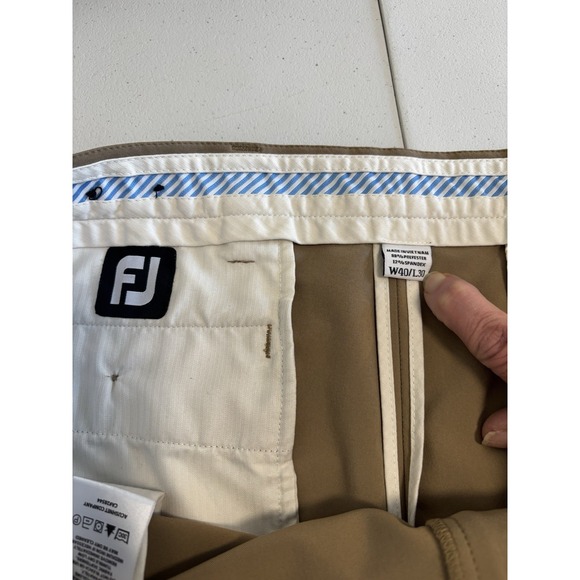 FootJoy Golf Performance Pants Men's 40x30 (see desc) Khaki Stretch Relaxed Fit - Picture 3 of 11